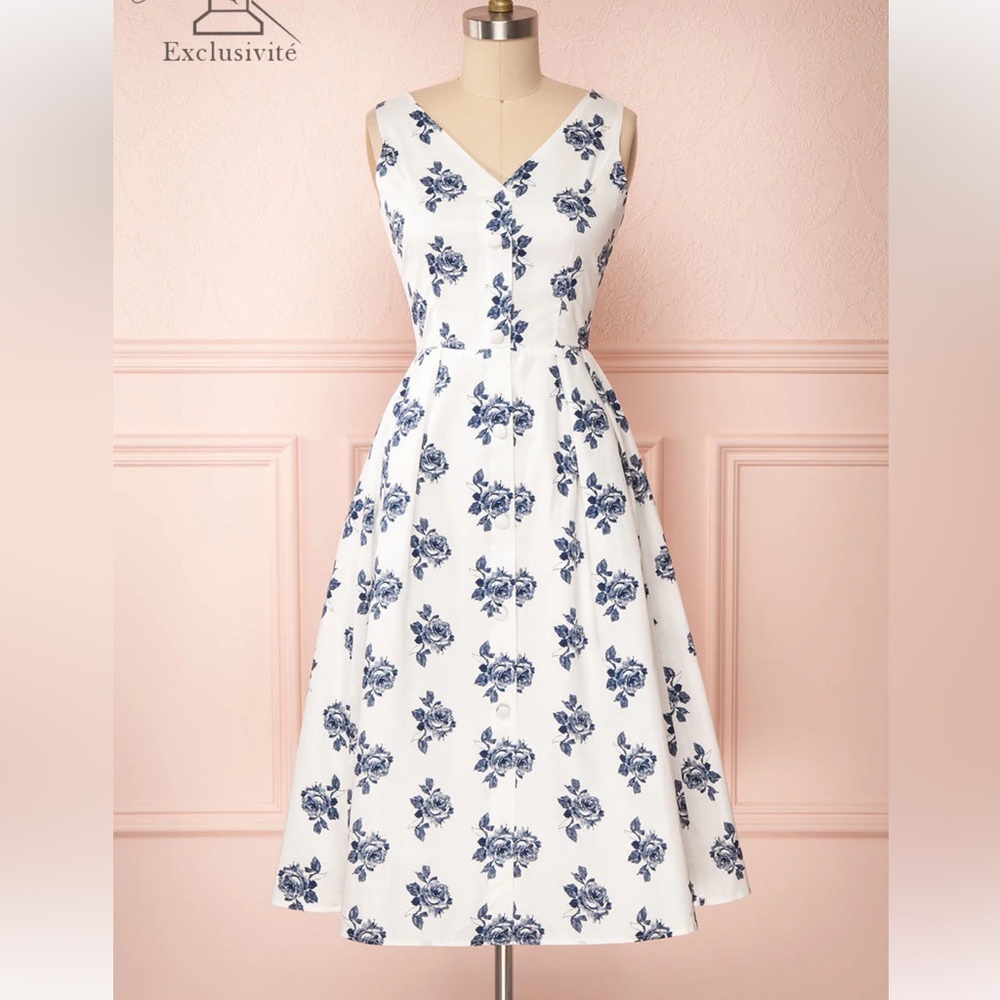 Boutique 1861 Folium White Floral Midi Summer Dress from Montreal